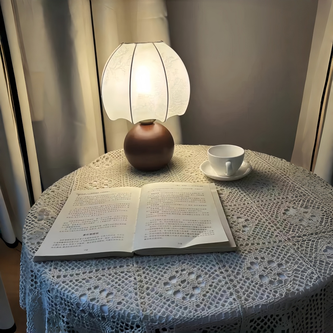 Vintage floral table lamp, med - Home Textiles Usa ulasan dan harga